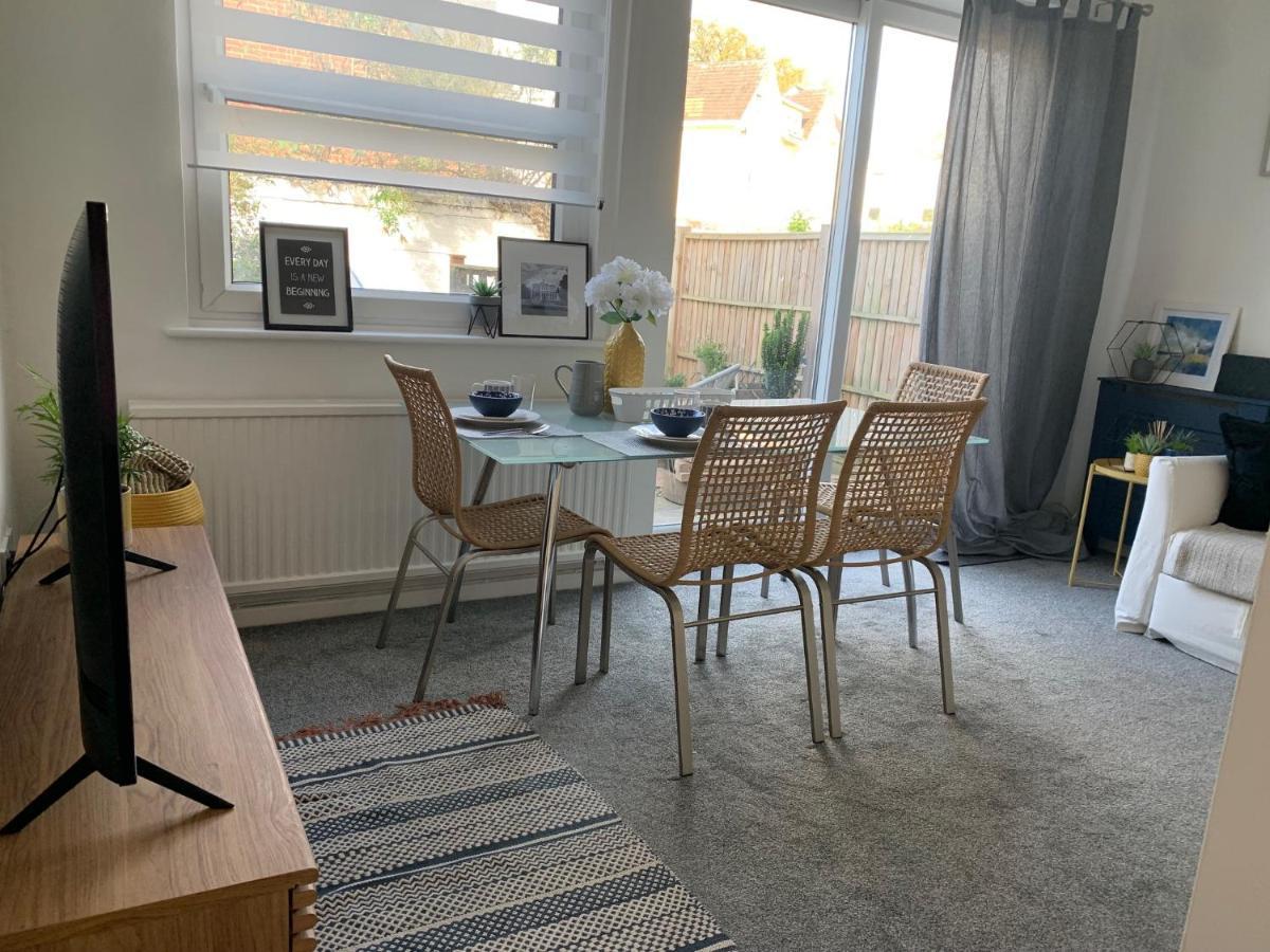 切尔滕纳姆The Hideaway, Calm, Cozy, Dog Friendly Retreat公寓 外观 照片